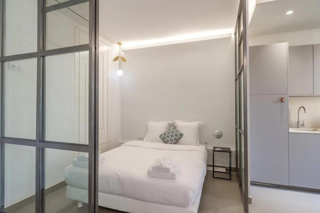 Private Furnished Apartment Ideally Located in The Carré d'Or Nizza Esterno foto